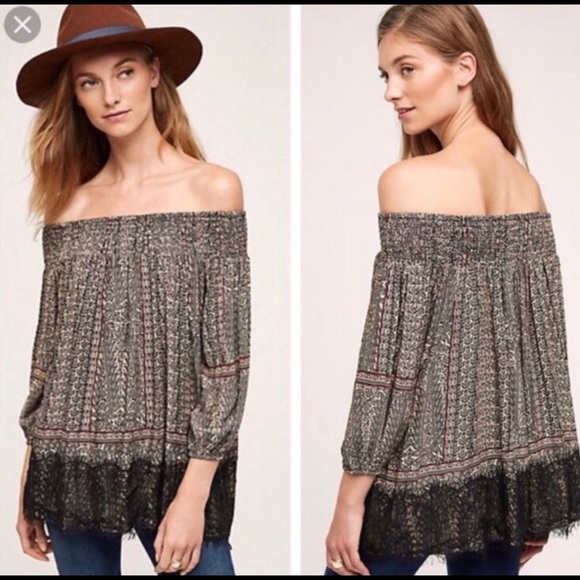 Anthropologie Tops - Anthropologie paisley print off the shoulder top